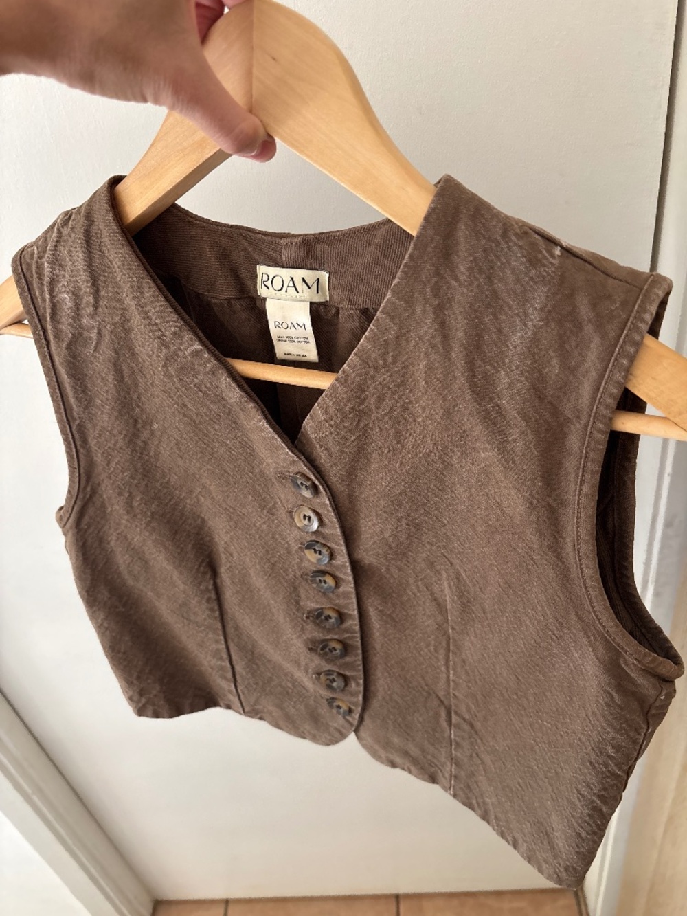 ROAM Joan Vest - Picture 3 of 16